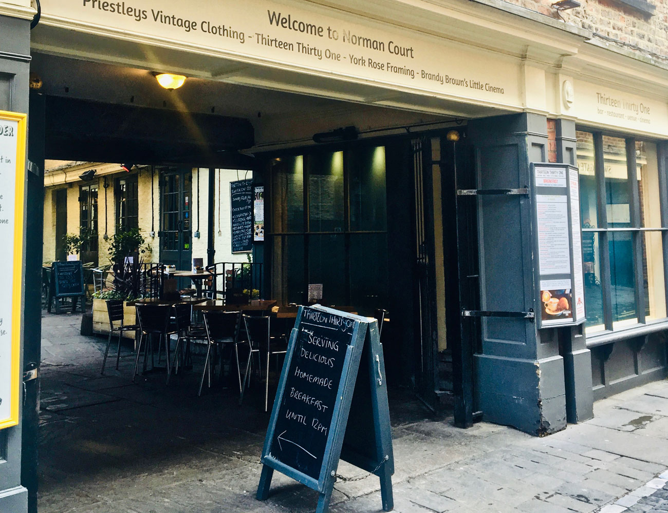 Bars and Pubs open in York City Centre from 4th July When in York